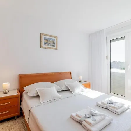 Apartment Neda *