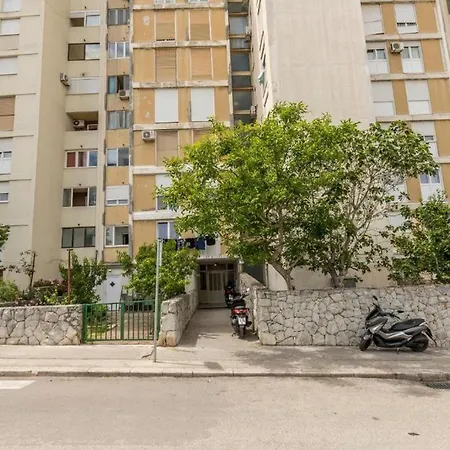 Apartment Neda