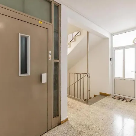 Neda Apartment